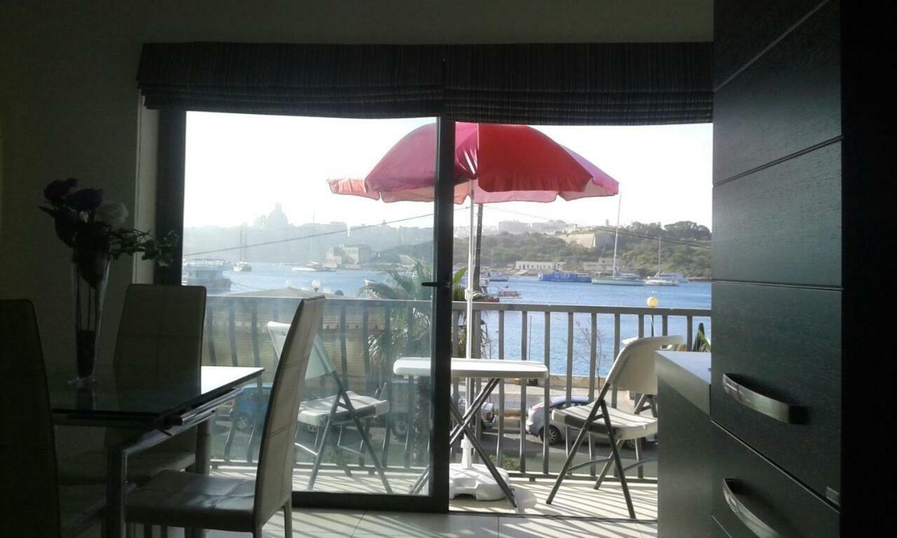Appartamento Sliema sea front balcony Esterno foto